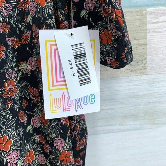 LuLaRoe Irma High Low Tunic Top Black Pink/Red Floral Print Womens Small - Picture 5 of 5